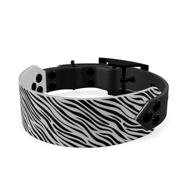 Collier chien design